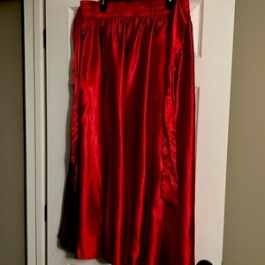 Red polyester skirt (new)